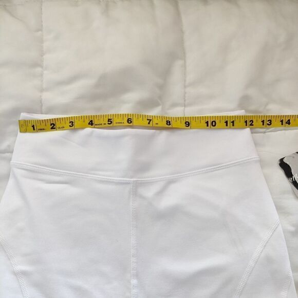 NEW $68 Free People High-Rise Biker Baby Short Small - Picture 16 of 17